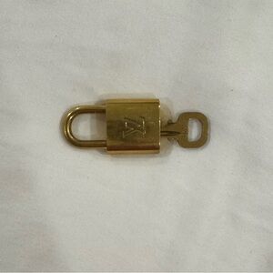 Louis Vuitton Gold Lock and KeyAuthentic for LouisVuitton lock and key number320